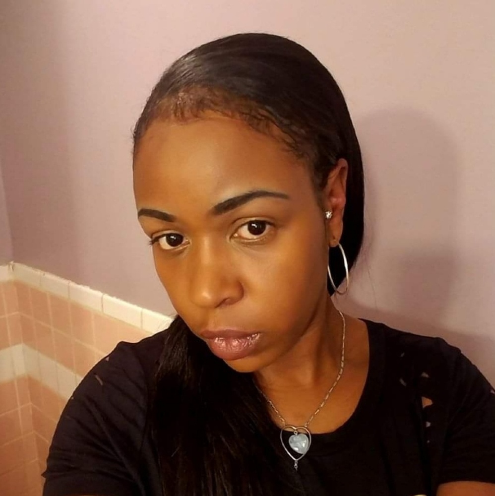 Meet your Posher, Charlotte